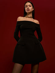 Vestido Mini Plisado Hombros Descubiertos
