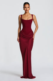 Vestido Largo Corvella Elegante