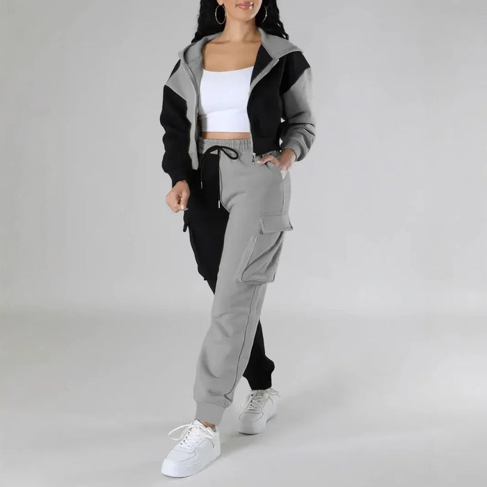 Conjunto deportivo con capucha – Dynara